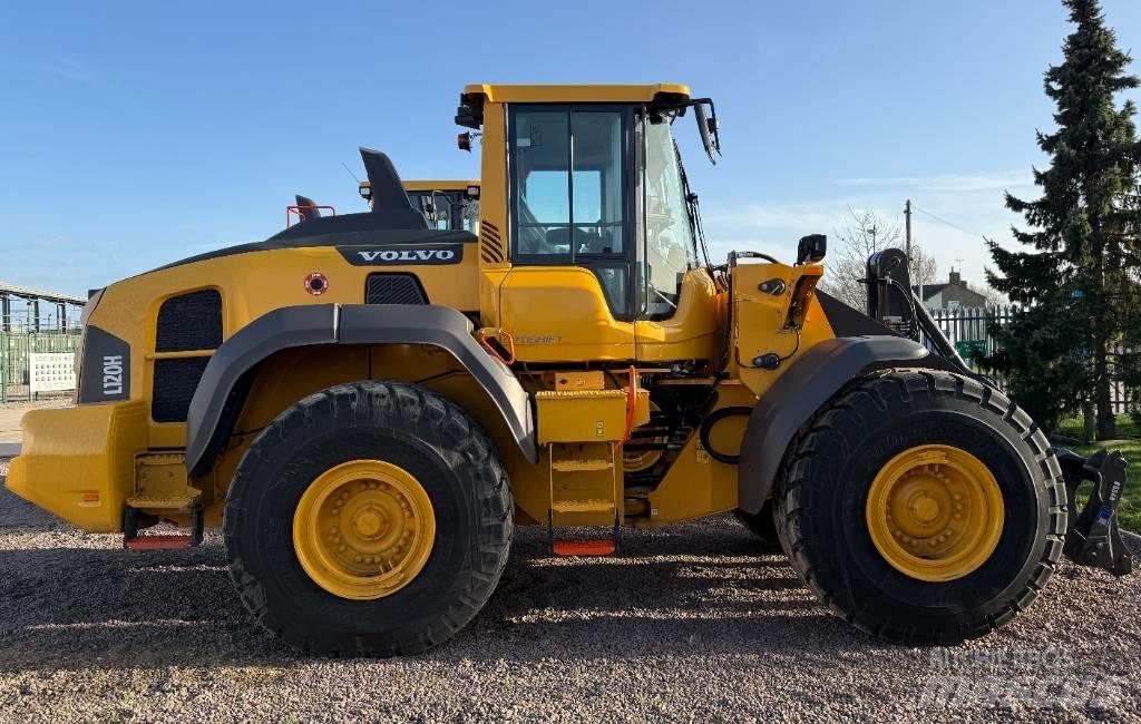 Volvo L 120 H Læssemaskiner på hjul