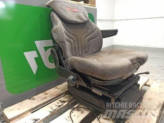 Valtra N 163 chair Kabiner og interiør