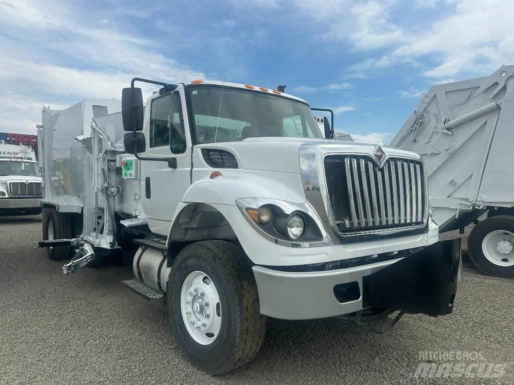 International 7500 Renovationslastbiler