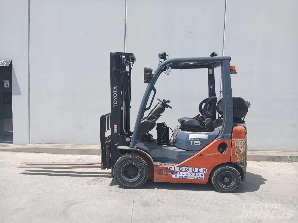 Toyota D02-8FG18 LPG gaffeltrucks