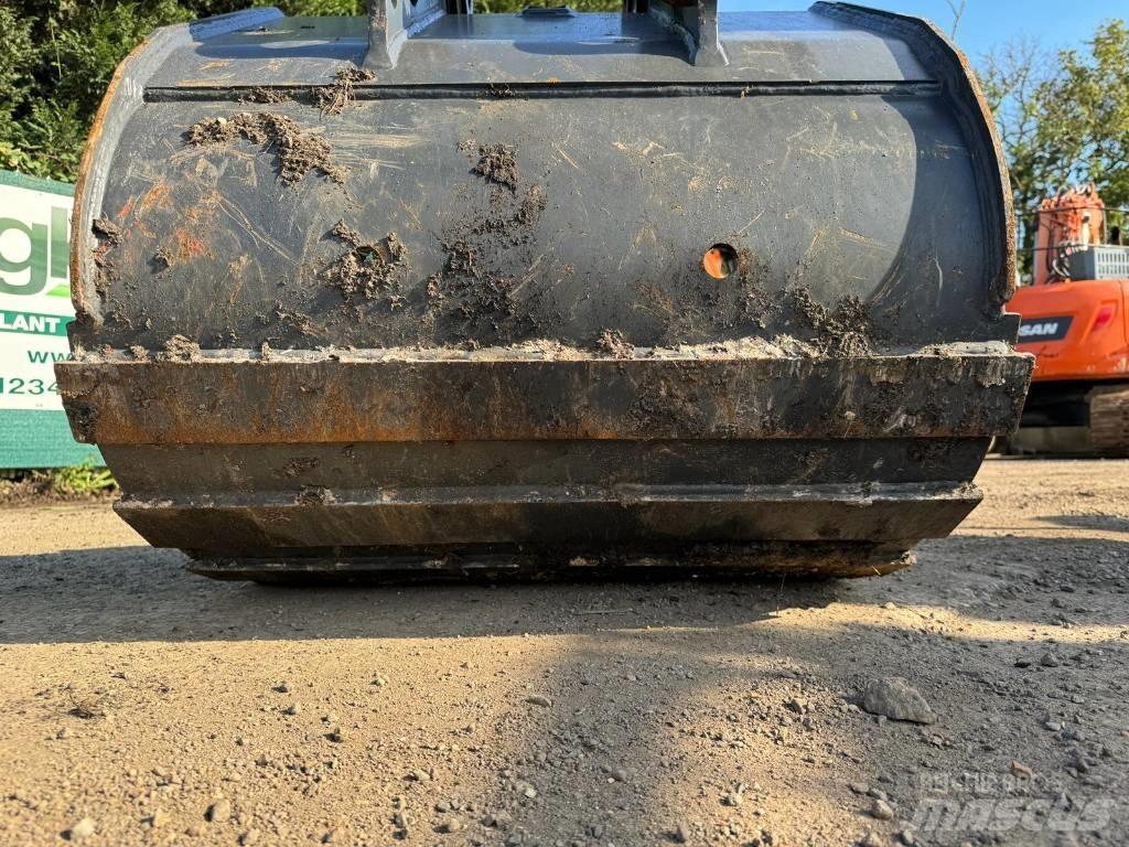 Doosan DX 140 LC Skovle