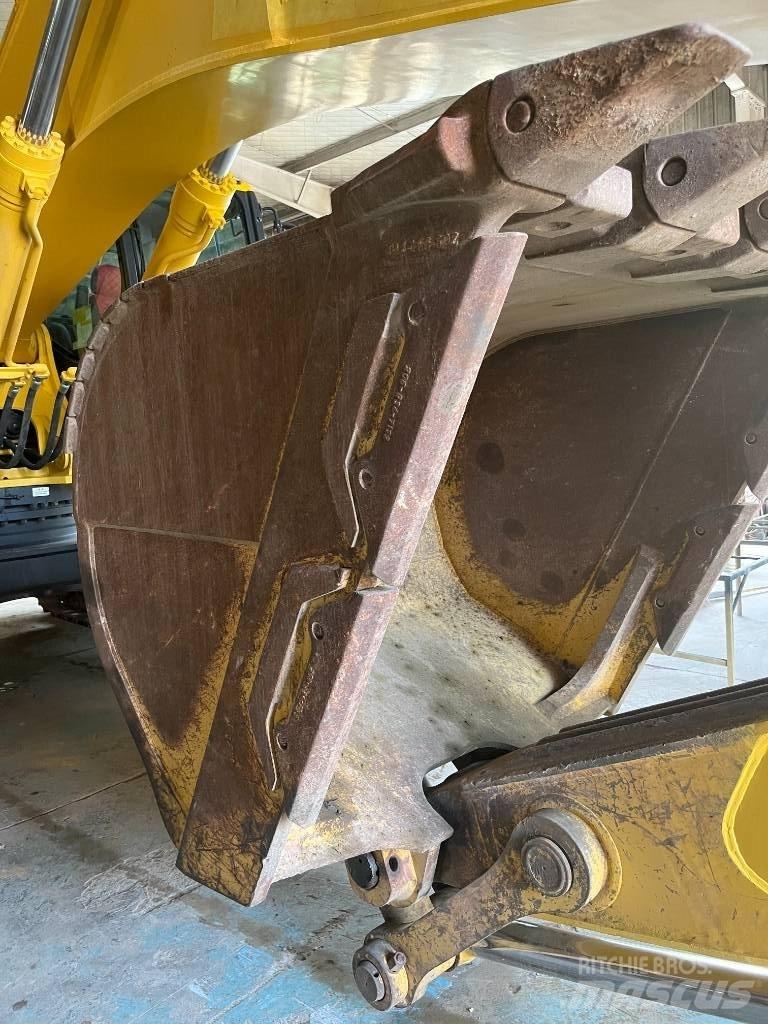 Komatsu PC 450 LC-8 Gravemaskiner på larvebånd