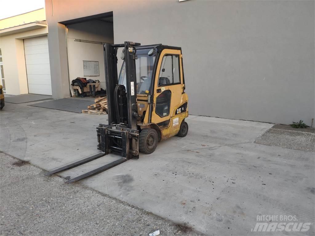 CAT GP15N LPG gaffeltrucks