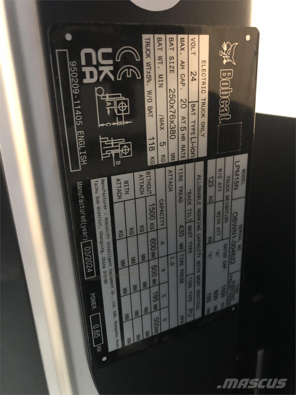 Bobcat LPM15N Gaffelstabler med gående fører