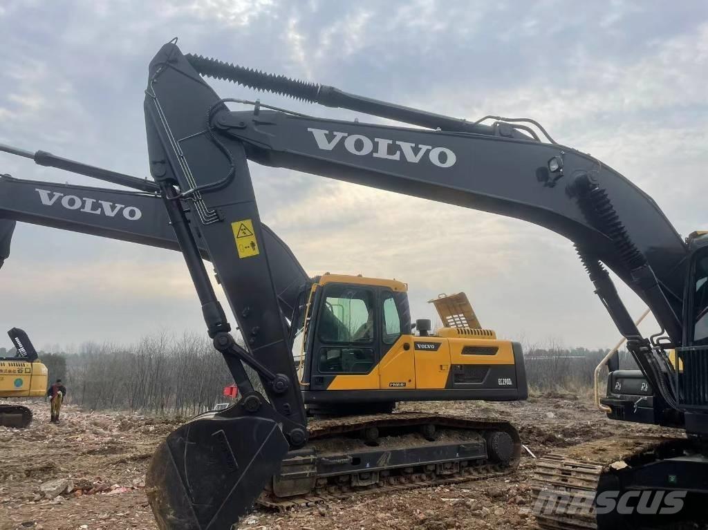 Volvo EC 210 D Gravemaskiner på larvebånd