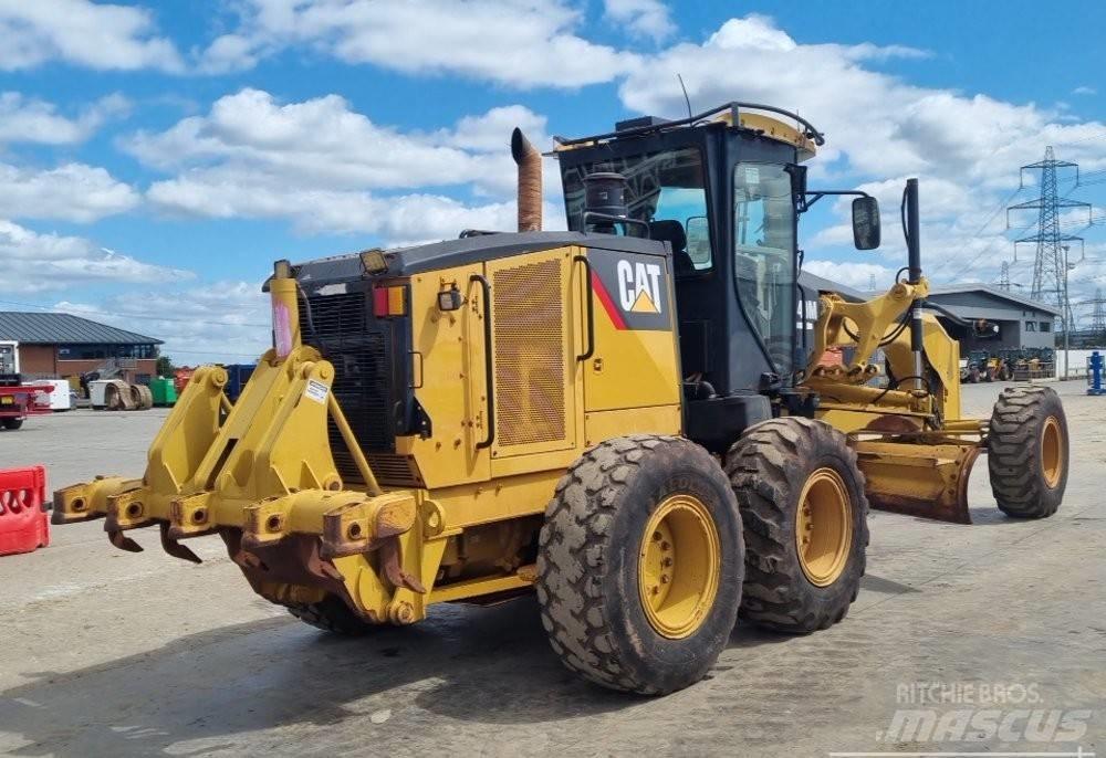 CAT 140 M Vejhøvle / Gradere