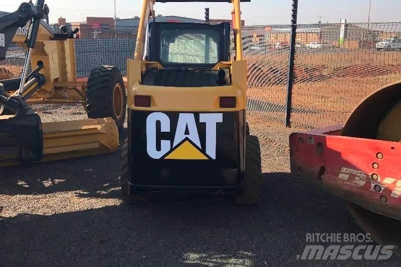 CAT 226B Andre lastbiler