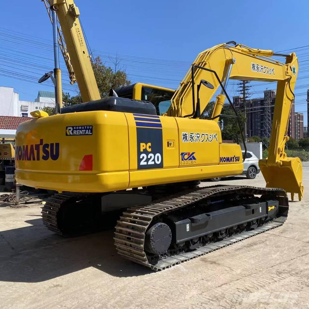 Komatsu PC 220 Gravemaskiner på larvebånd