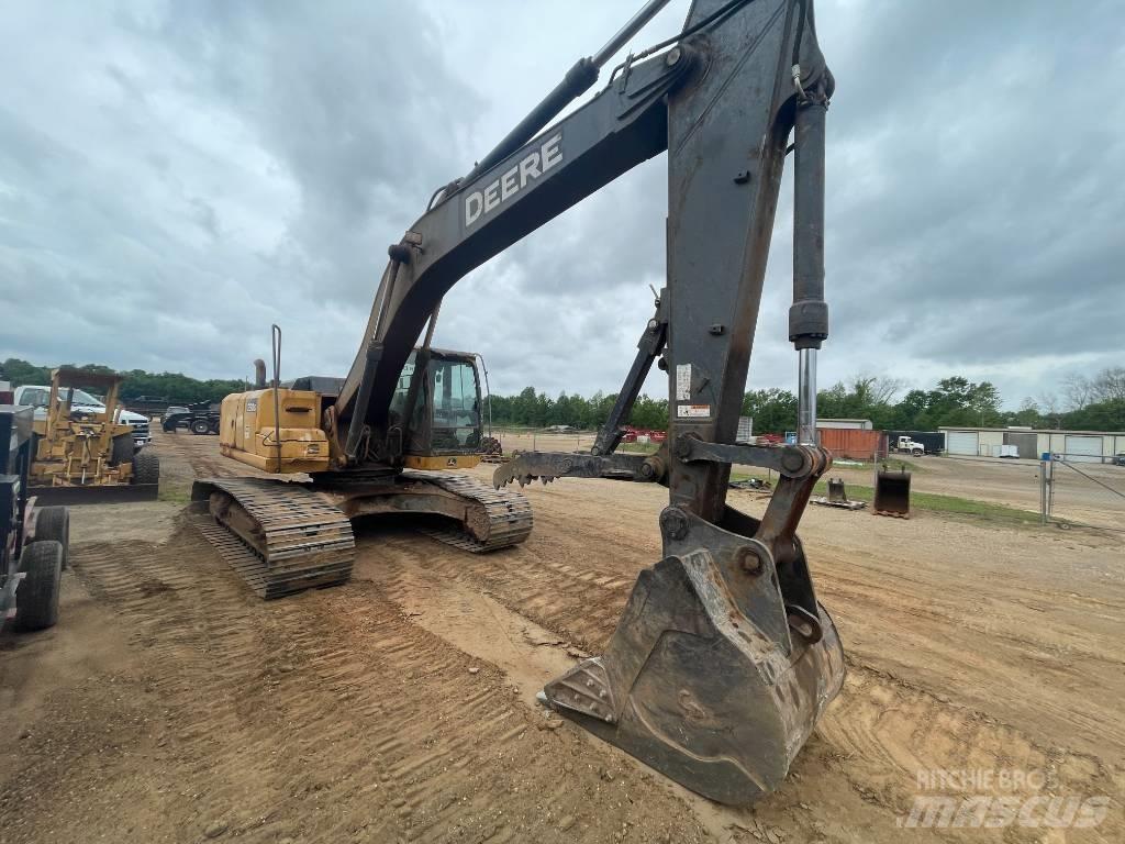 DEERE 250G LC Gravemaskiner på larvebånd