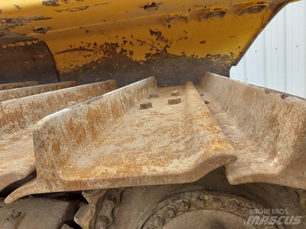 Komatsu D65PX-18 Bulldozer på larvebånd