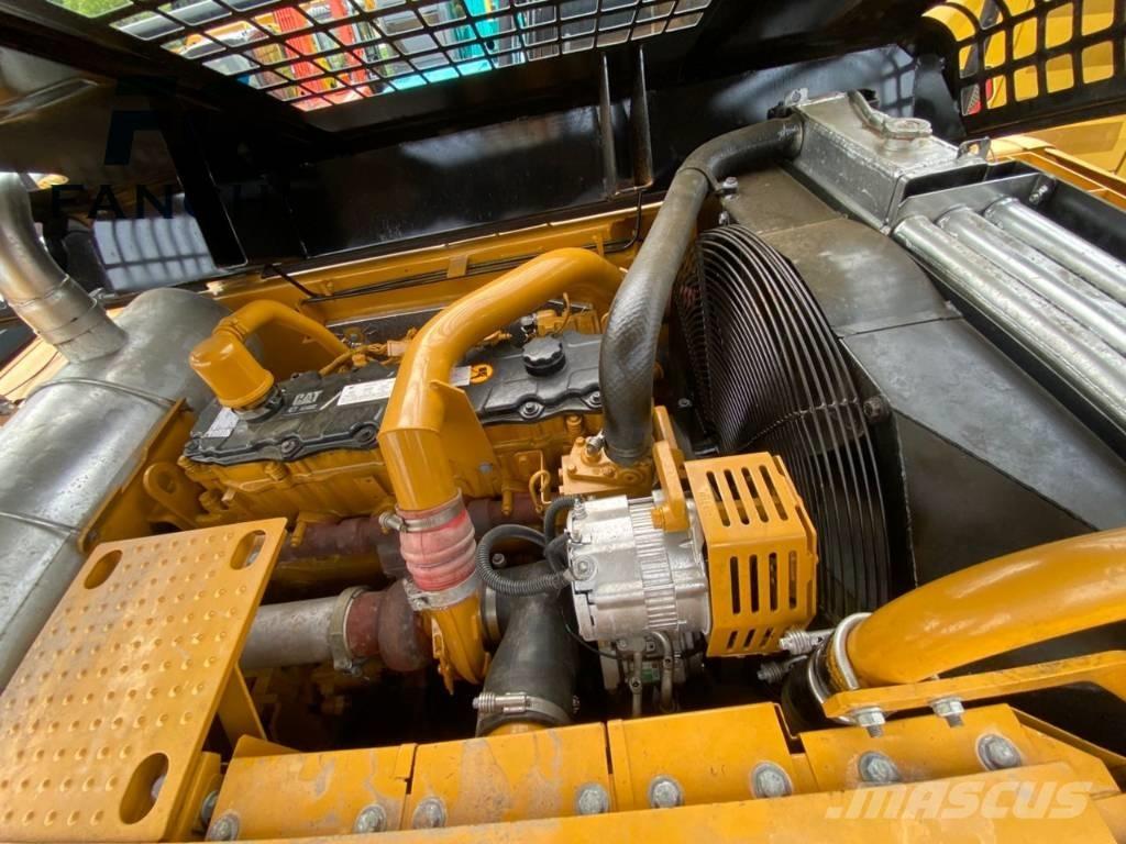 CAT 325D2L Gravemaskiner på larvebånd