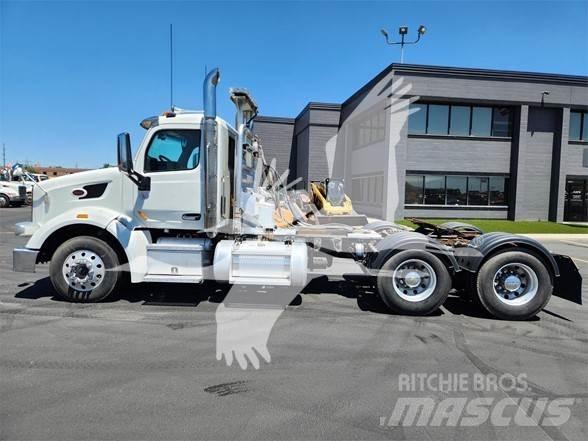Peterbilt 567 Trækkere