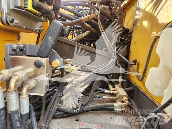 Volvo EC220DL Gravemaskiner på larvebånd