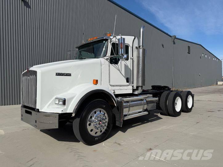Kenworth T 800 Trækkere