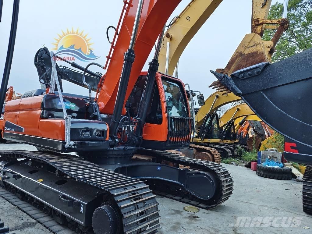 Doosan DX 300 LC Gravemaskiner på larvebånd