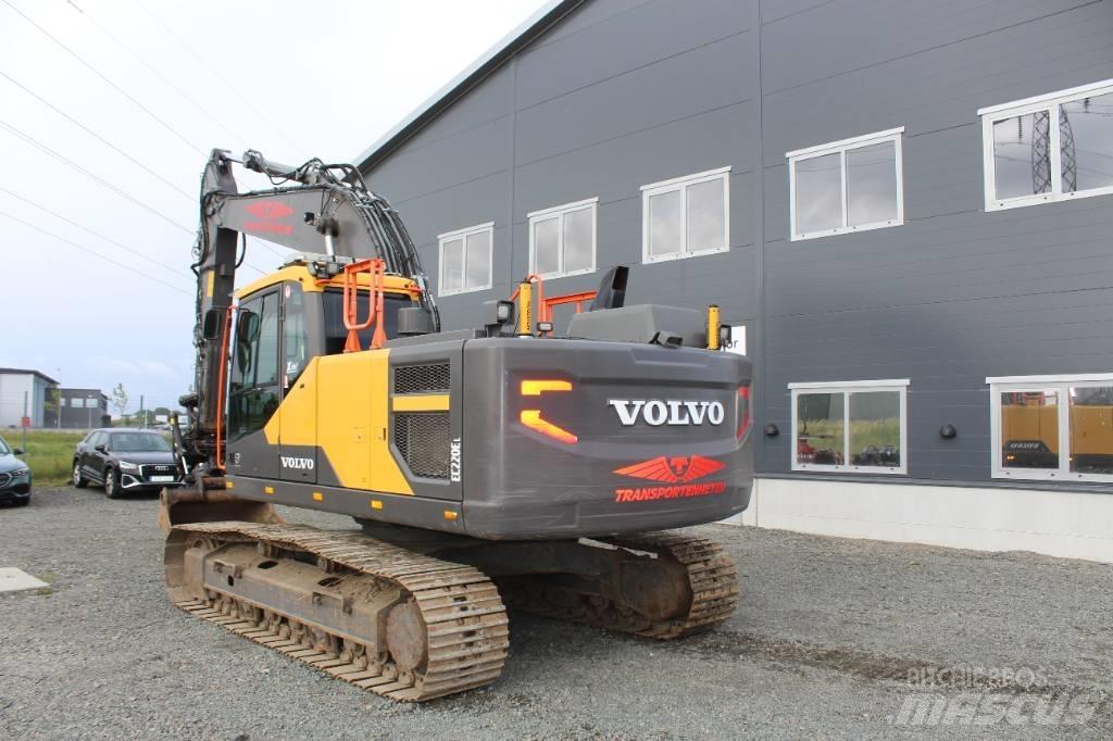 Volvo EC 220 E Gravemaskiner på larvebånd
