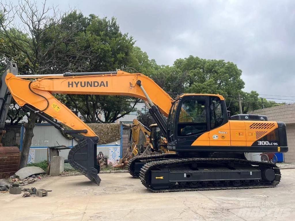 Hyundai R300LC-9S Gravemaskiner på larvebånd