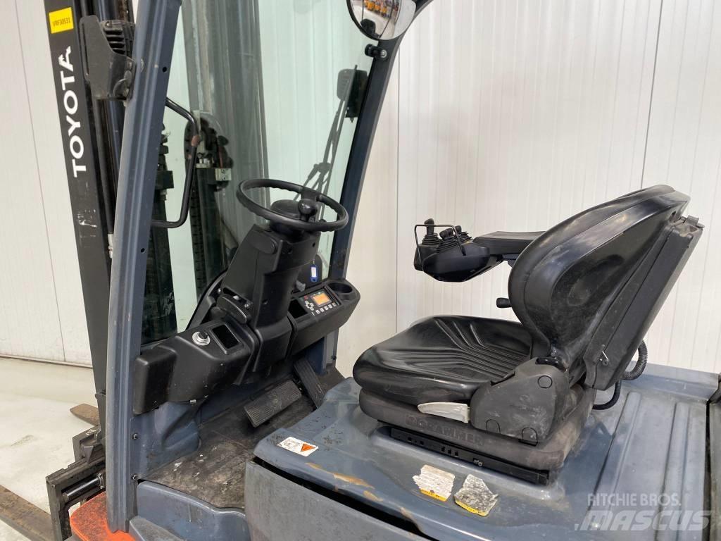 Toyota 8FBE20T El gaffeltrucks
