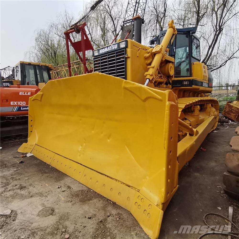 Komatsu D 155a-2 Bulldozer på larvebånd