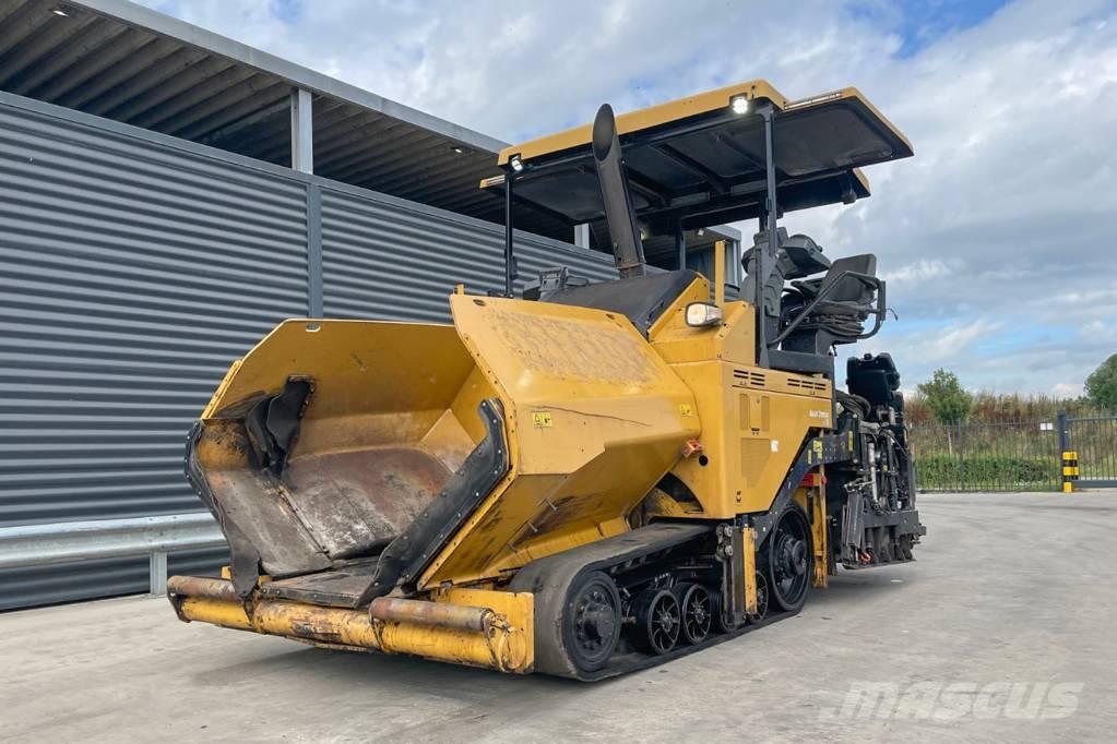 CAT AP555F Asfaltudlæggere