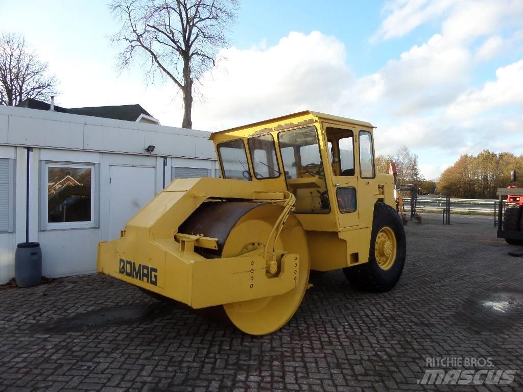 Bomag BW 211 AD Enkelt tromle