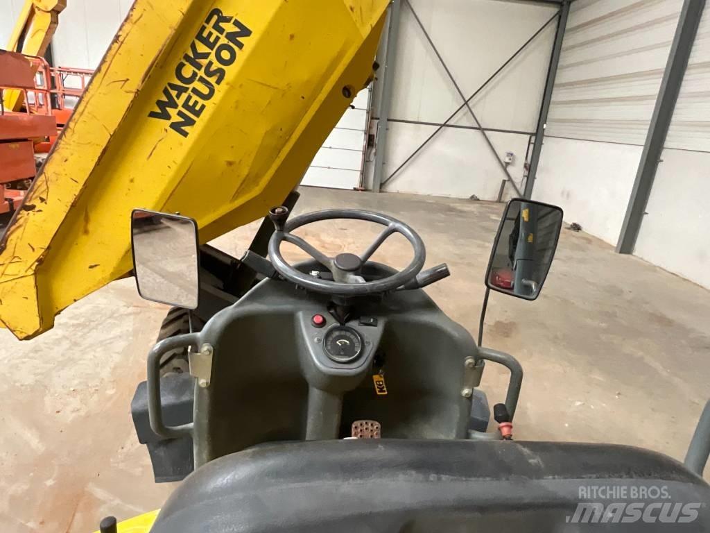 Neuson 5001 Dumpere