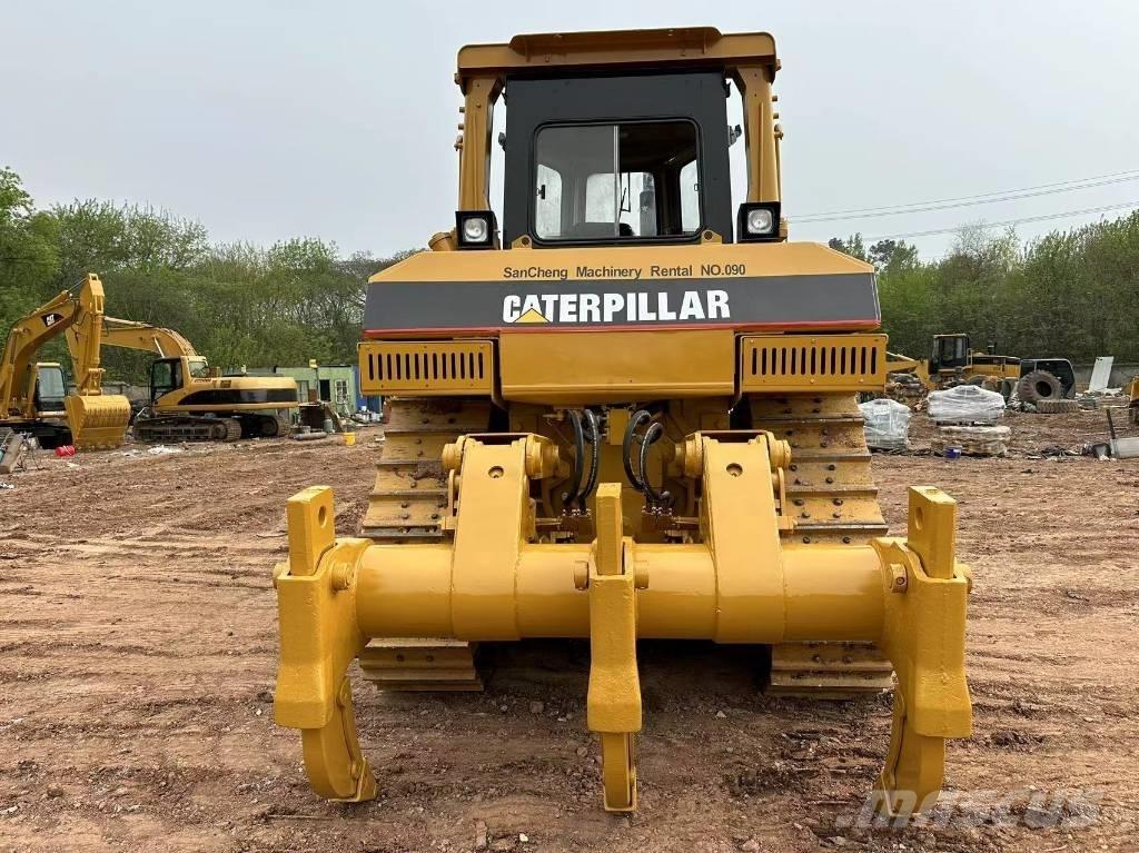 CAT D8R Bulldozer på larvebånd