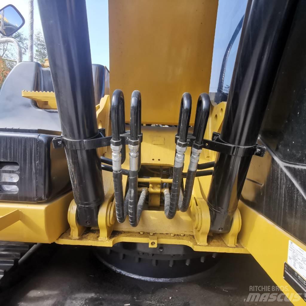 CAT 320 D Gravemaskiner på larvebånd