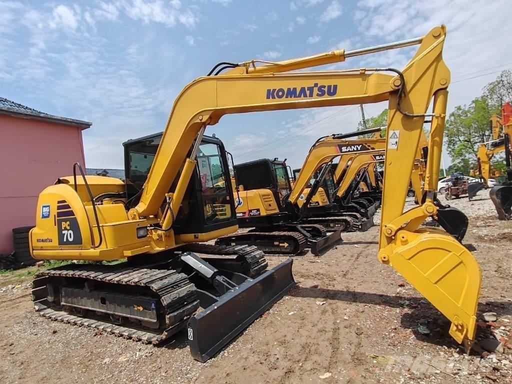 Komatsu PC 70 Midi-gravemaskiner 7t - 12t