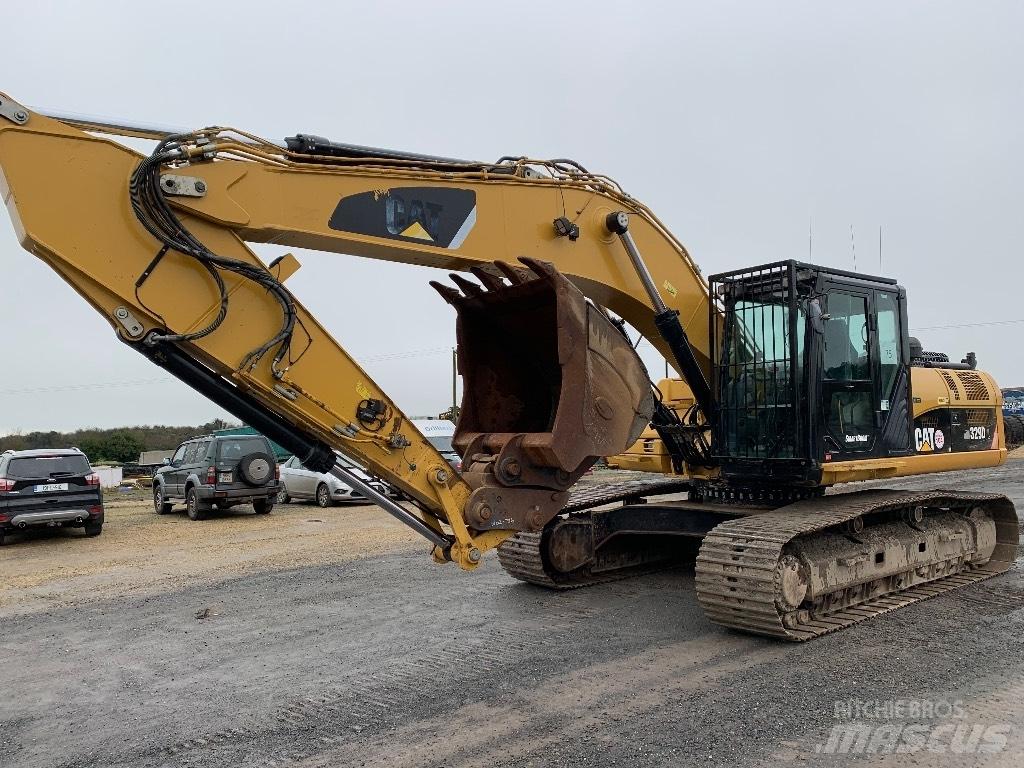 CAT 329 D Gravemaskiner på larvebånd