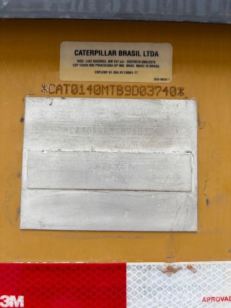 CAT 140M Vejhøvle / Gradere