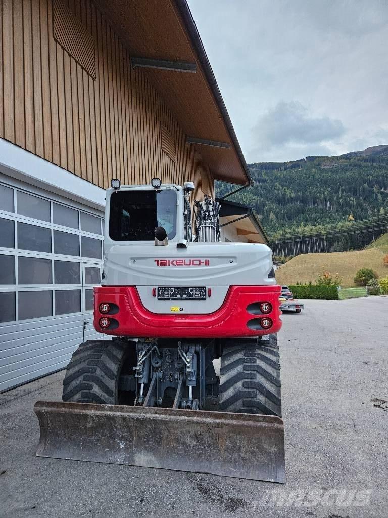 Takeuchi TB 295 W Gravemaskiner på hjul