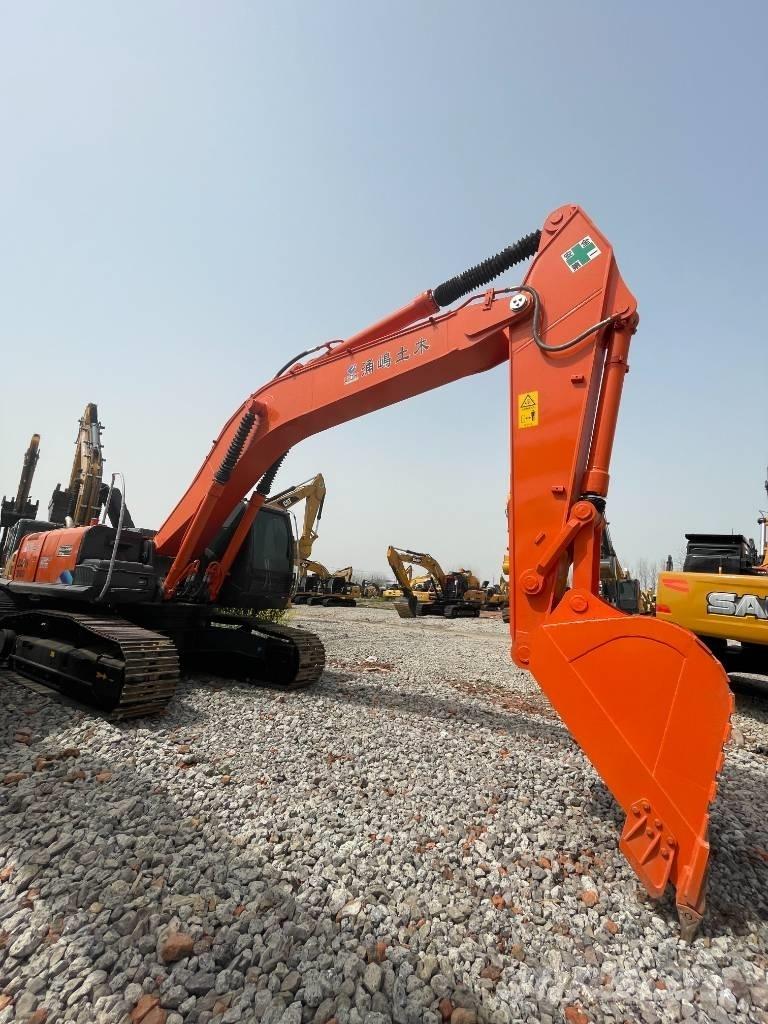 Hitachi ZX 360 Gravemaskiner på larvebånd