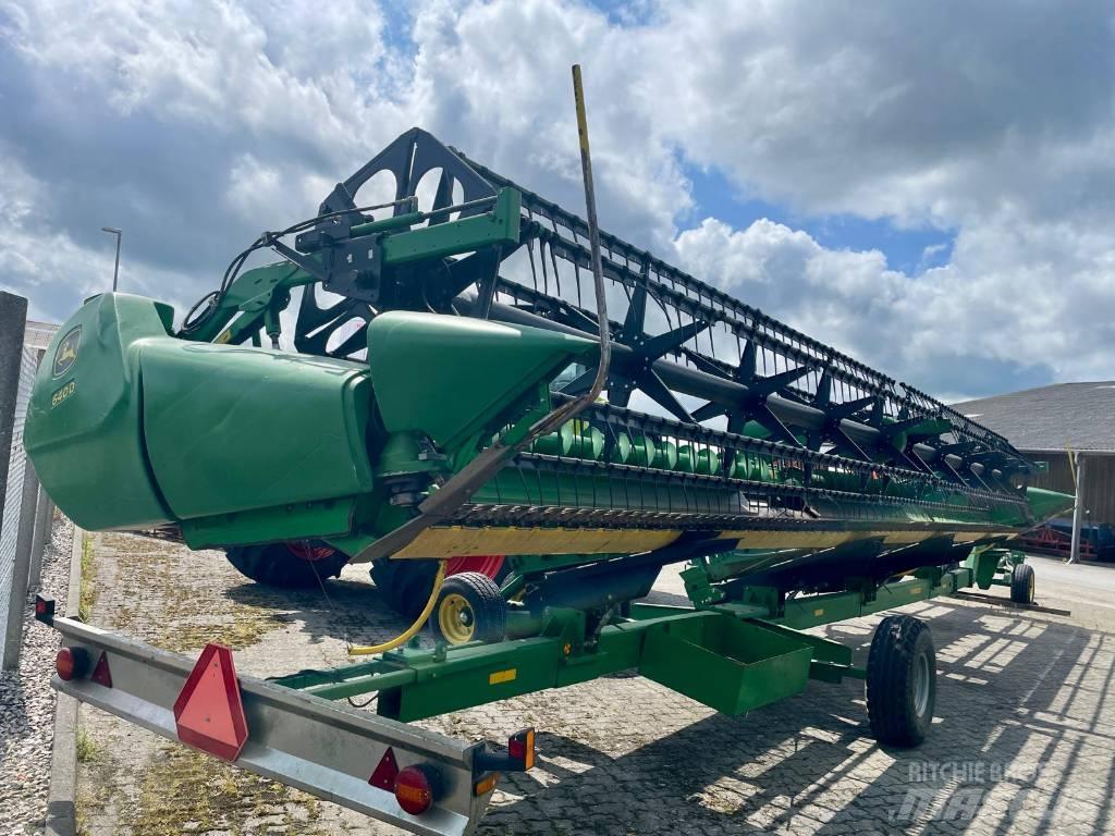 John Deere S 690 i Mejetærskere