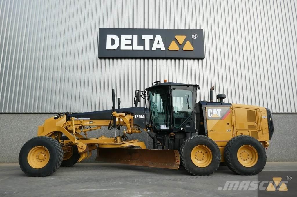 CAT 120M2 Vejhøvle / Gradere