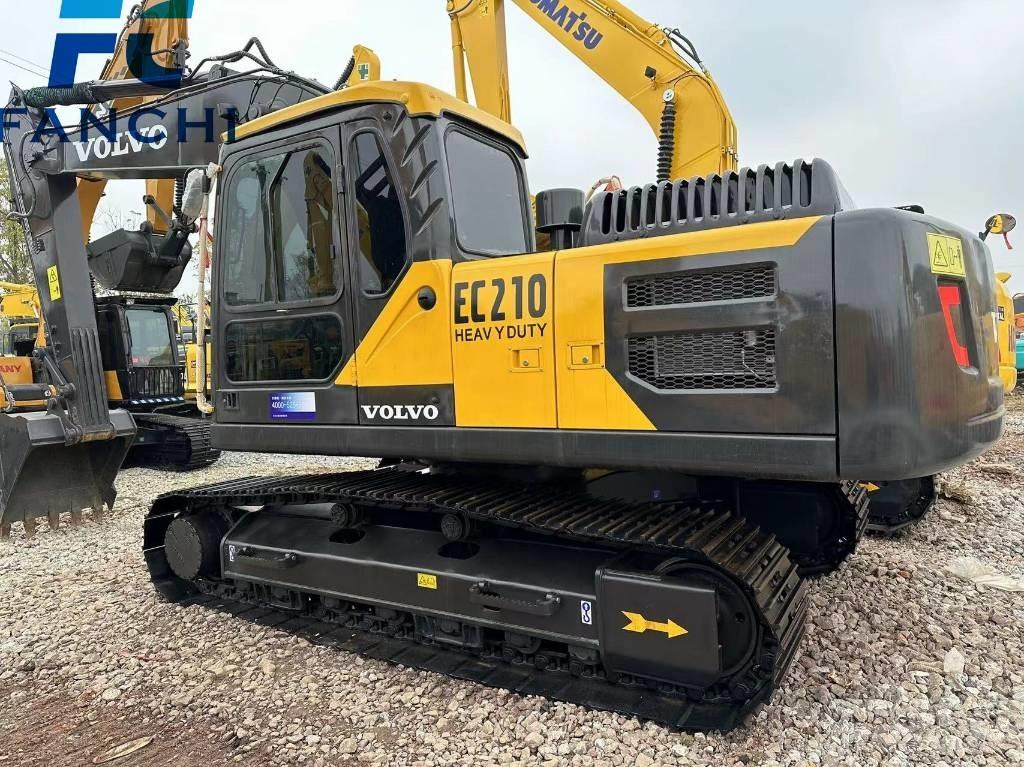 Volvo EC 210 Gravemaskiner på larvebånd