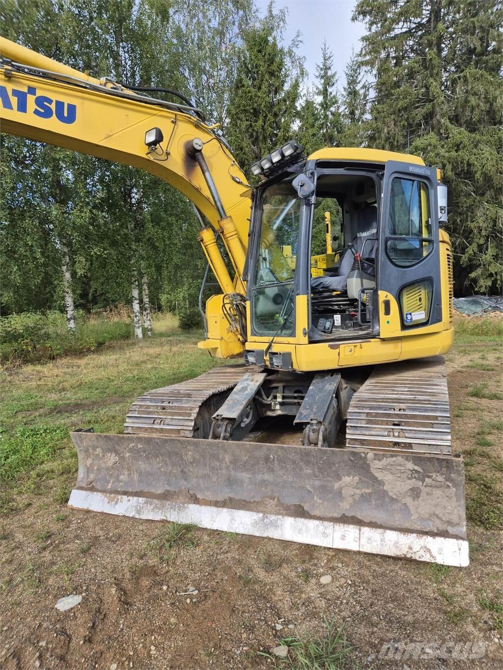 Komatsu PC138 US Gravemaskiner på larvebånd