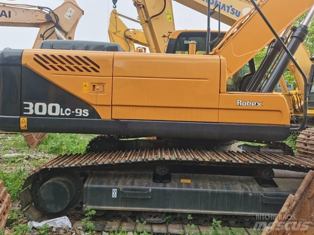 Hyundai R 300LC-9S Gravemaskiner på larvebånd