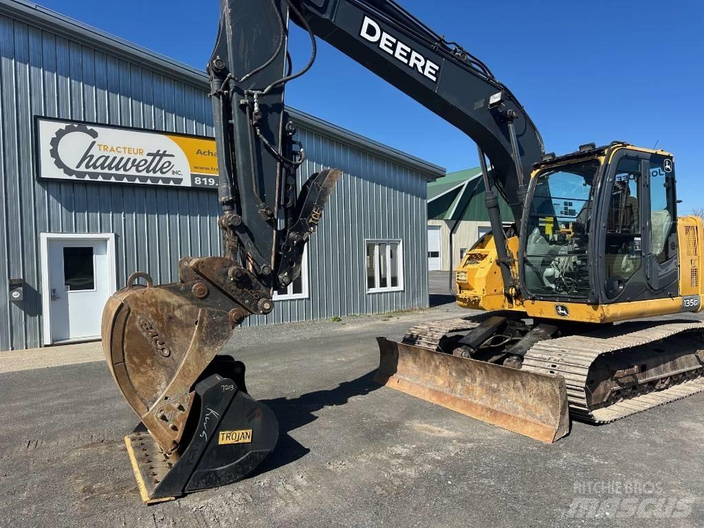 John Deere 135 G Gravemaskiner på larvebånd