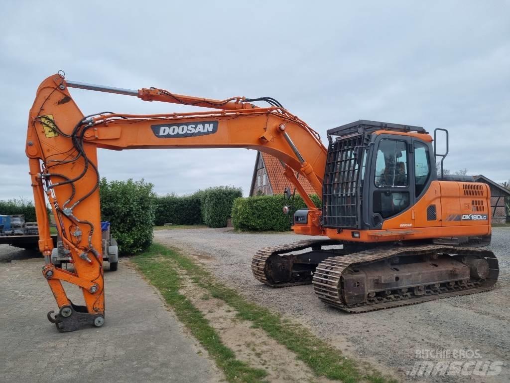 Doosan DX 180 LC-3 Gravemaskiner på larvebånd