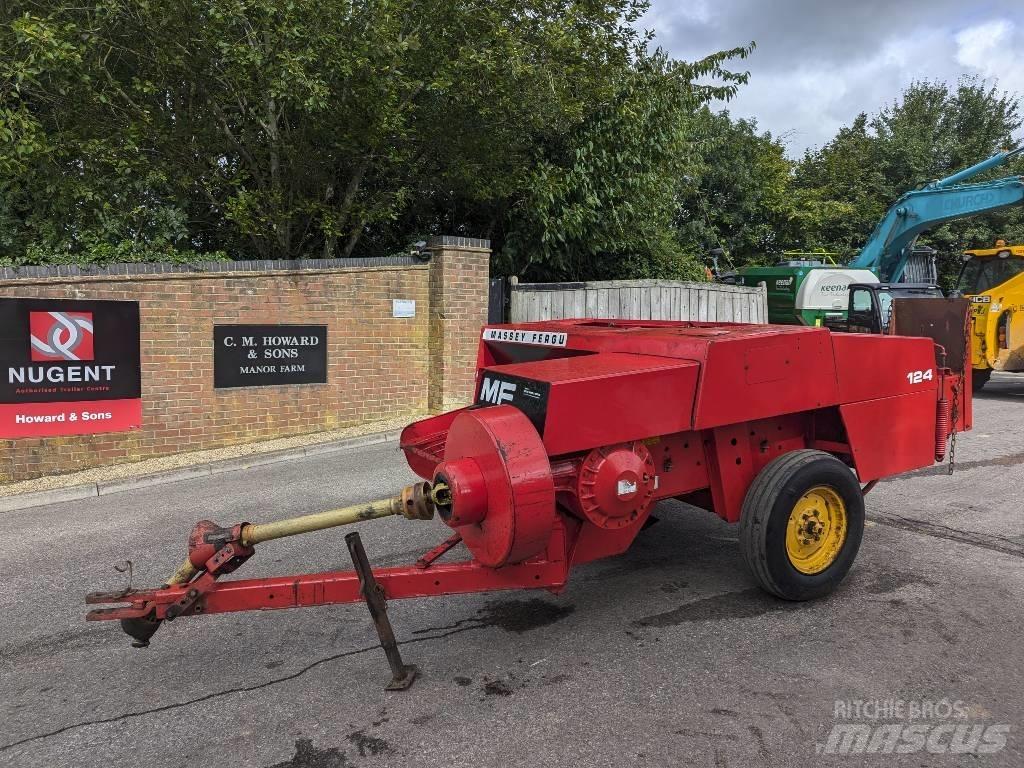 Massey Ferguson 124 Pressere til firkantede baller