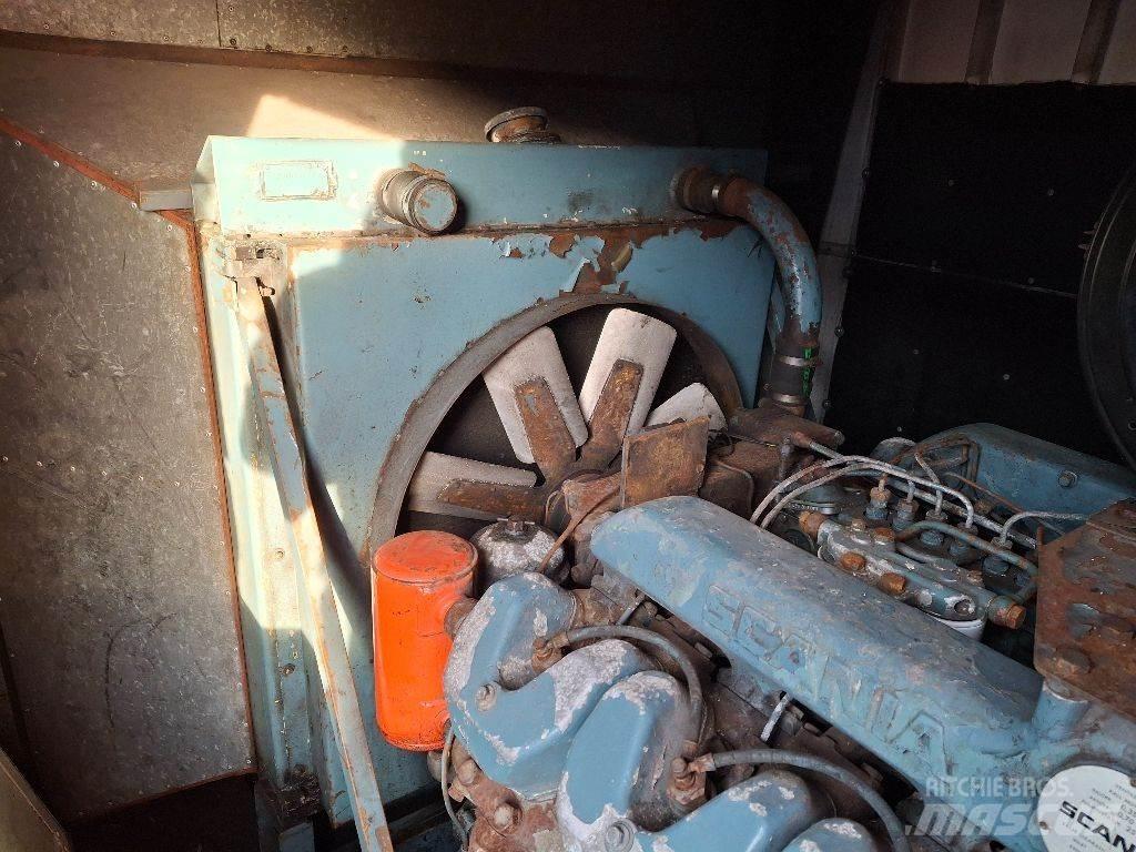 Scania DS14LB01 Transport – Andet
