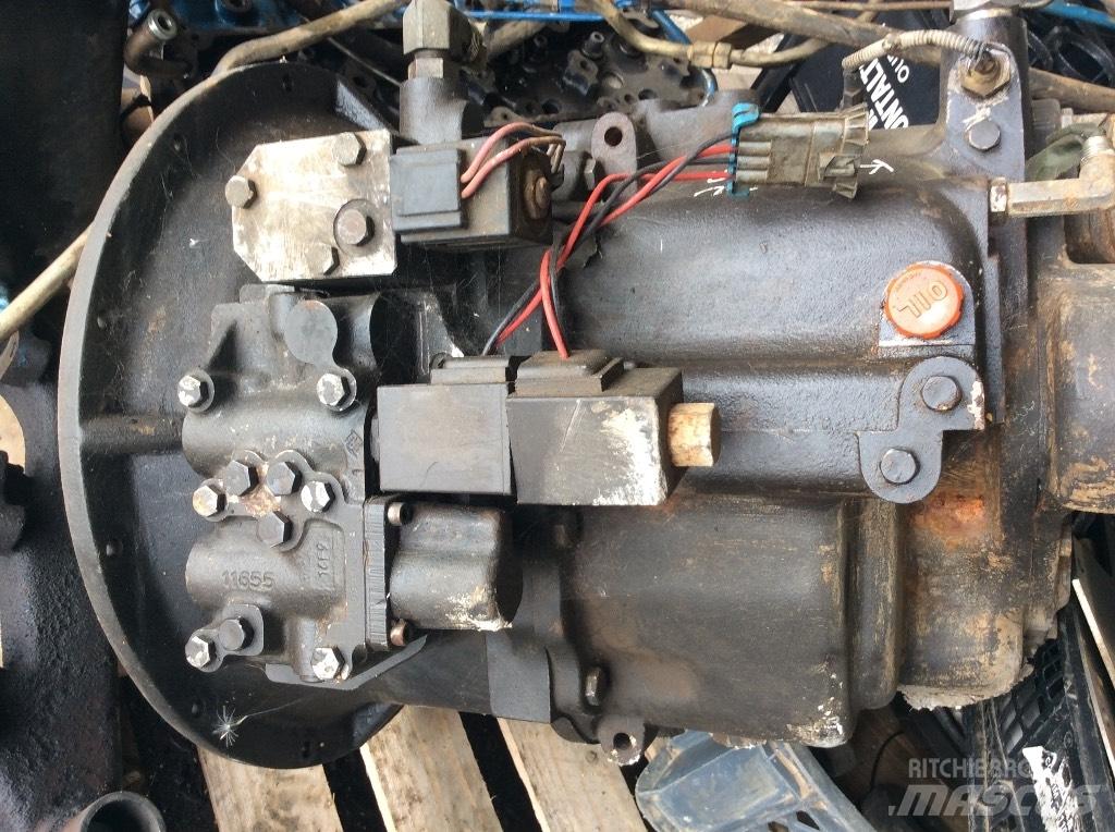 Komatsu WB 93 R-2 Gear