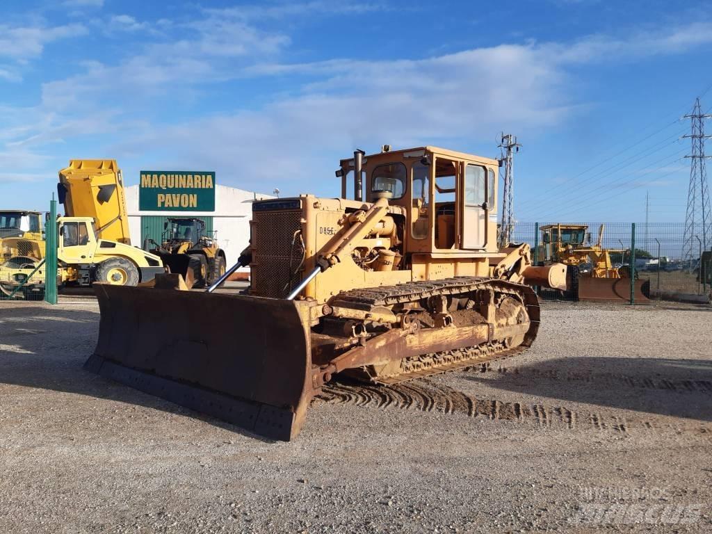 Komatsu D 85 E-12 Bulldozer på larvebånd