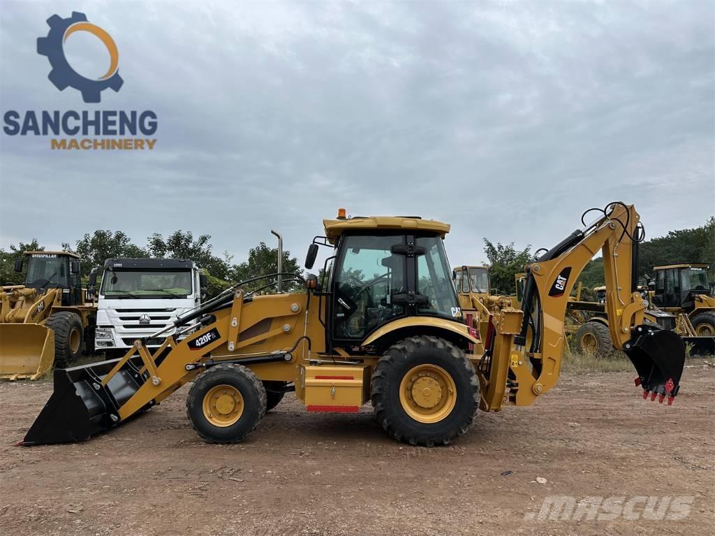 CAT 420 F2 Rendegravere