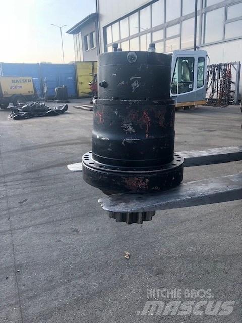 O&K RH 16 SWING GEAR Gear