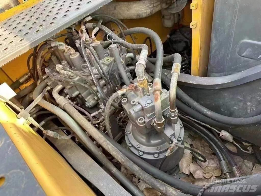 Volvo EC 220 Gravemaskiner på larvebånd