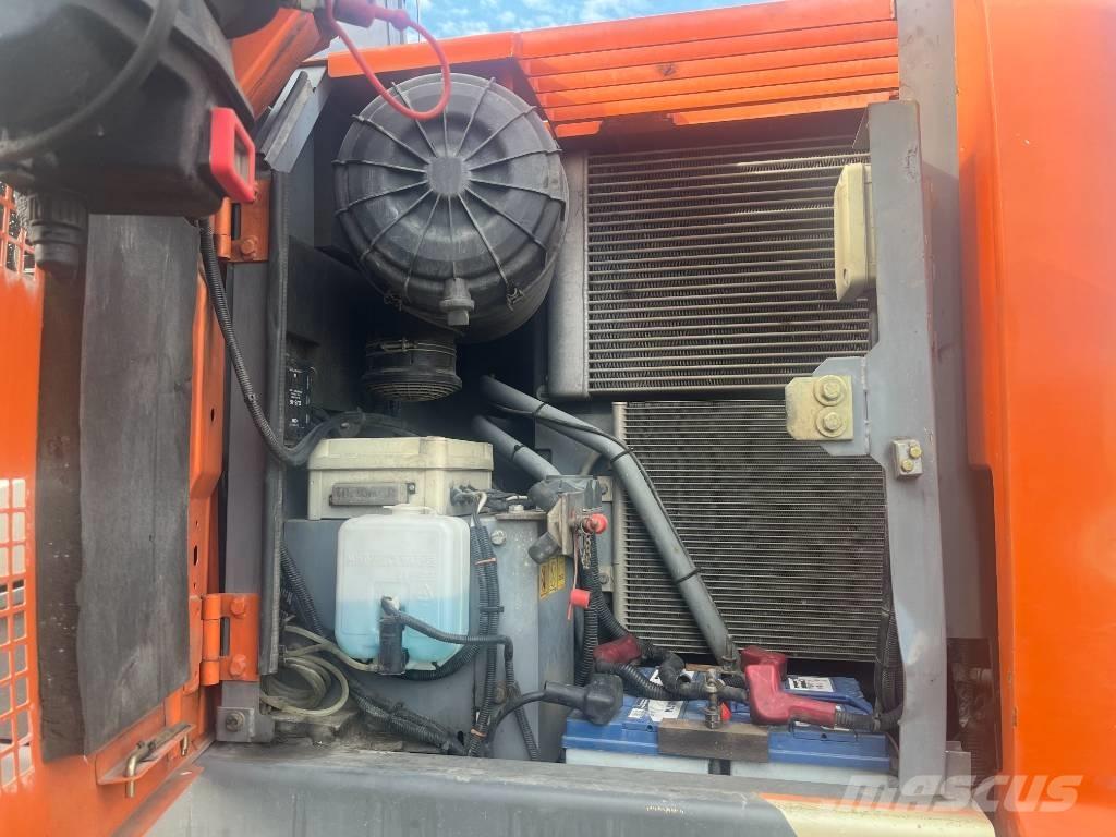 Hitachi ZX 145 W-3 Gravemaskiner på hjul