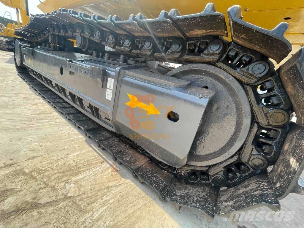 Komatsu PC 450-8 Gravemaskiner på larvebånd