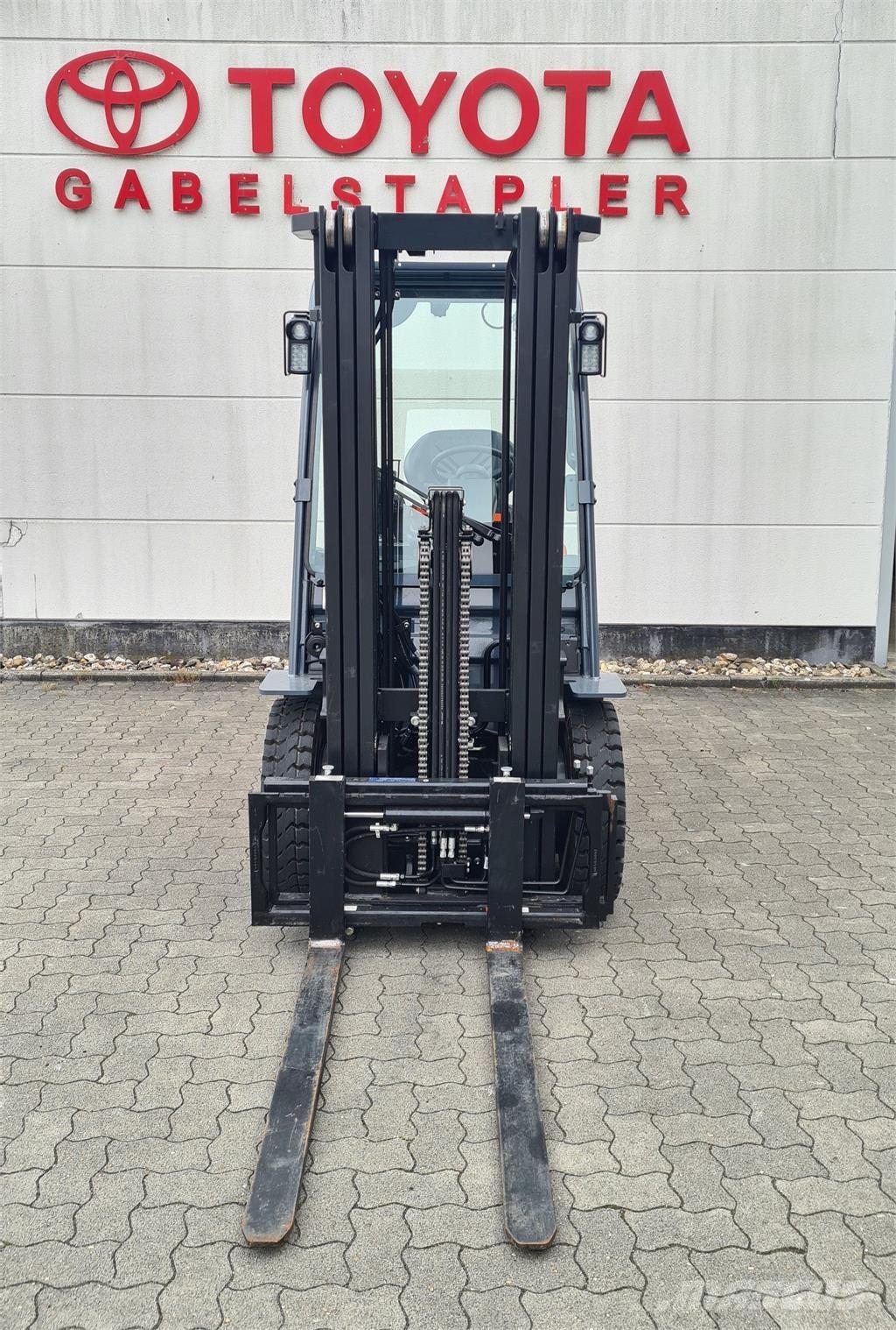 Toyota 52-8FDF25 Diesel gaffeltrucks